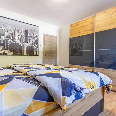 Semesterbostad 4 Bedroom Beautiful In *