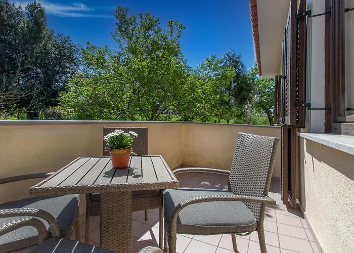 4 Bedroom Beautiful In